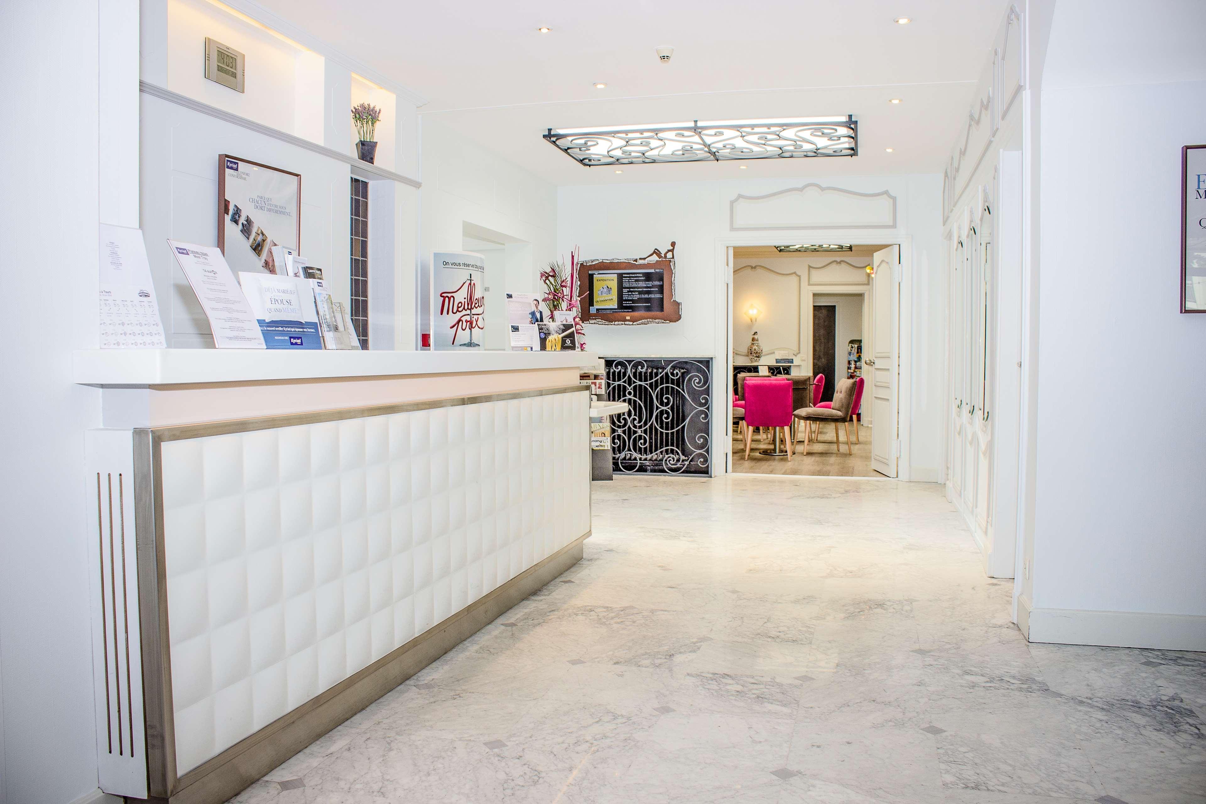 Kyriad Centre Hotel 3*